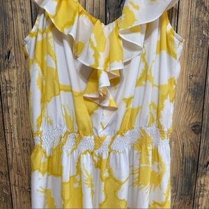 Ann Taylor Loft- Yellow/White Hibiscus Floral Ruffle Neck Maxi Size 0